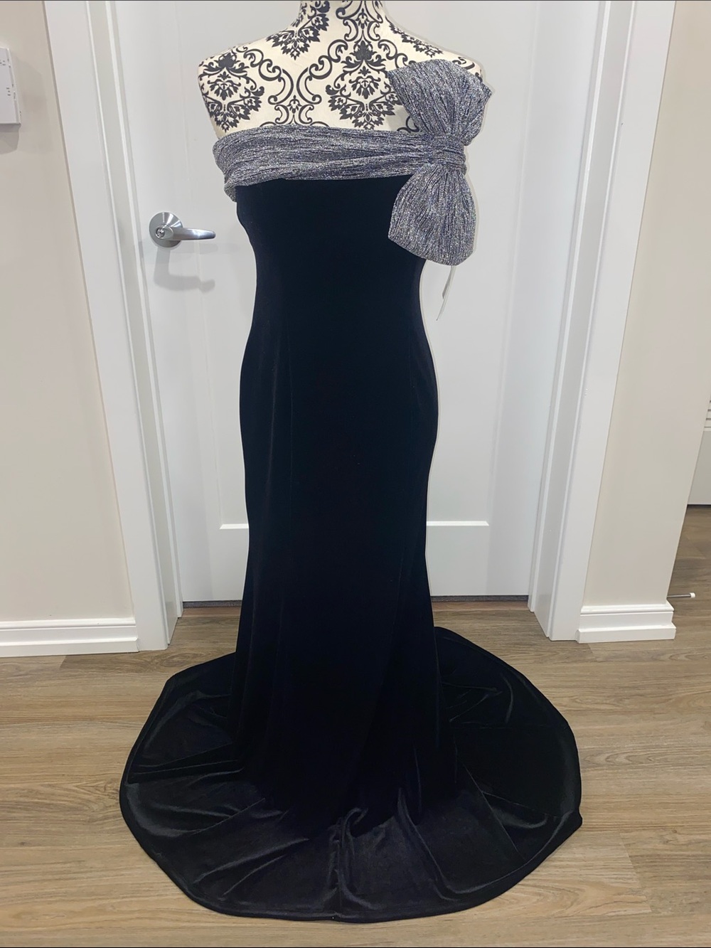 Strapless Black Velvet Evening Gown with Silver Accent Bow